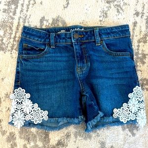 Excellent condition girls jean short with lace detail